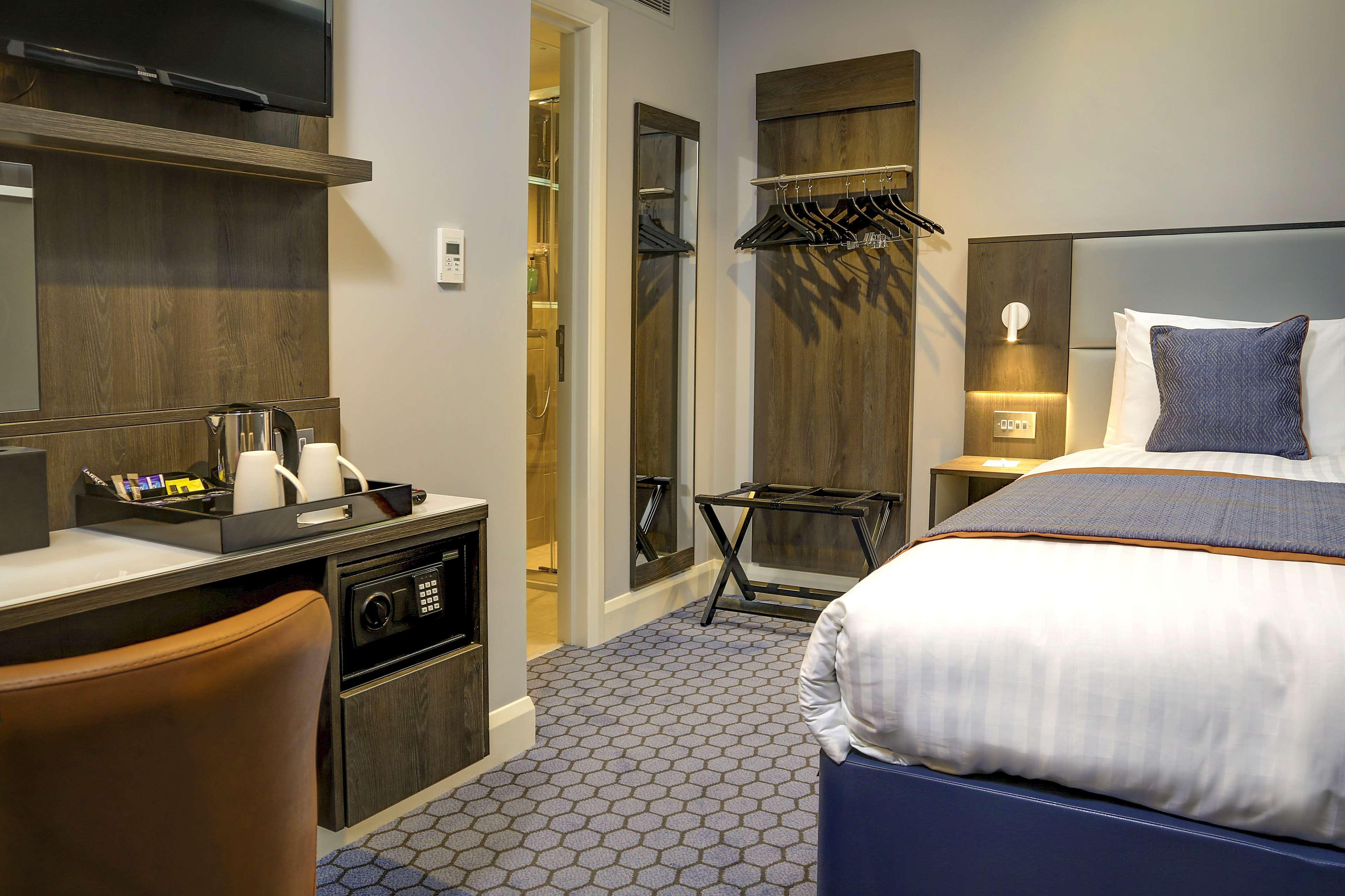 Best Western Plus Bradenton Hotel & Suites Екстериор снимка